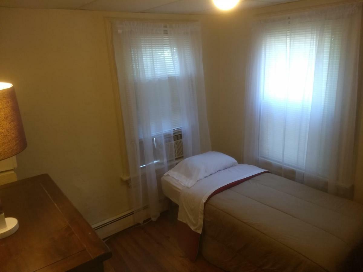 Cappuccio Hotel Keansburg Bagian luar foto